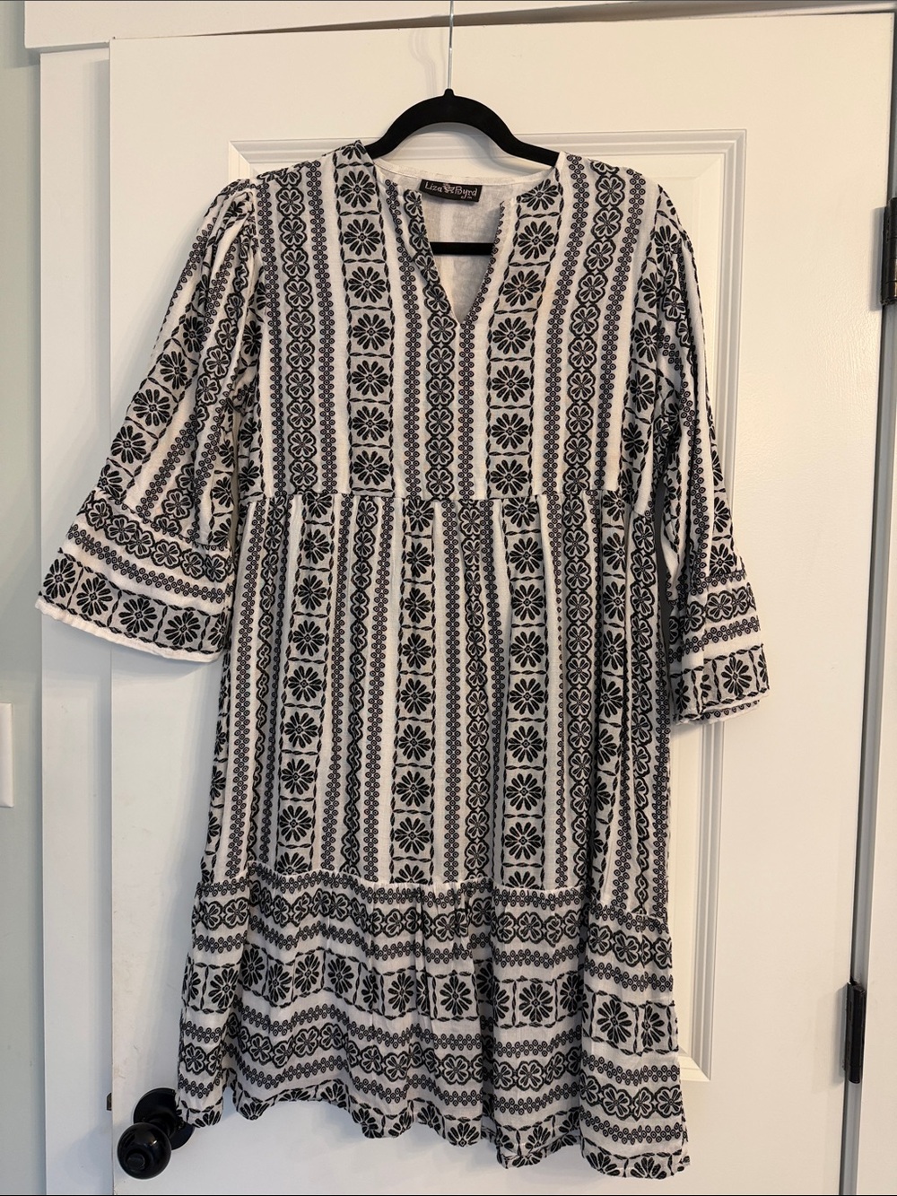 Liza Byrd Black and White V-Neck Tiered Midi Dress